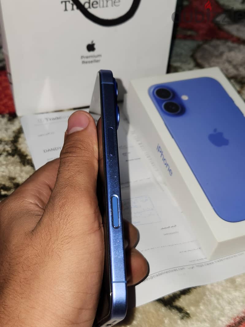iPhone 16 2