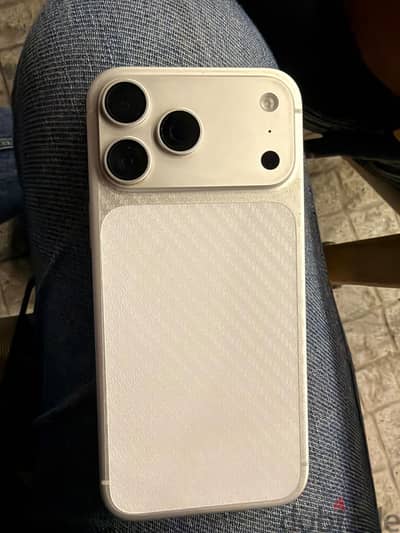Apple - iPhone 17 Pro Max