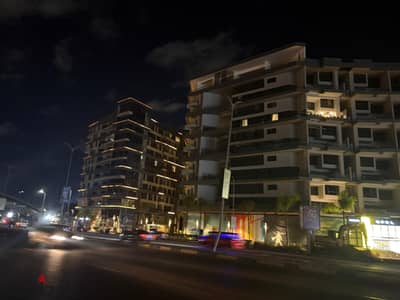شقة عائلية كبيرة 185 متر بأربع غرف نوم في Orouba Skyline