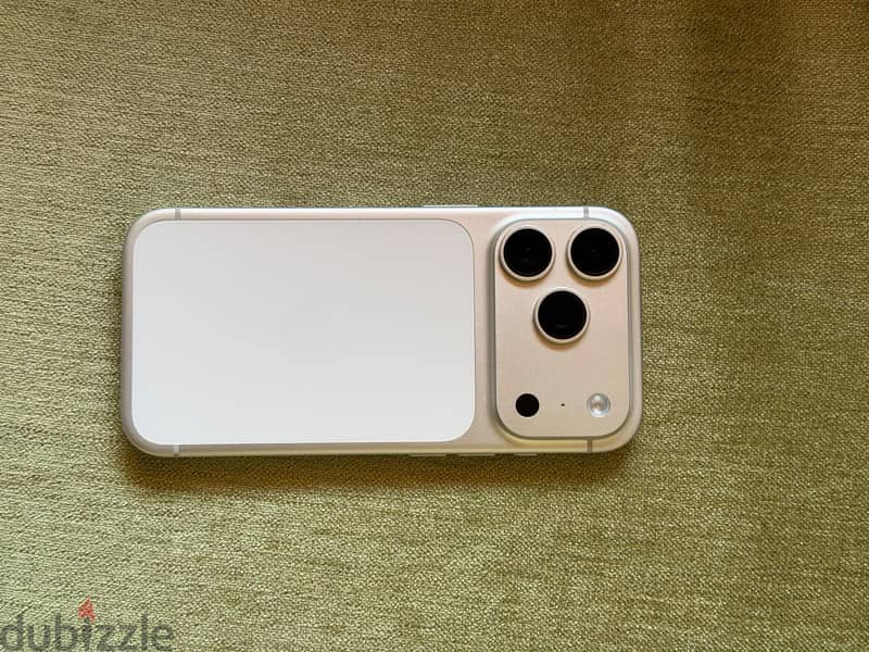Apple - iPhone 17 Pro 2