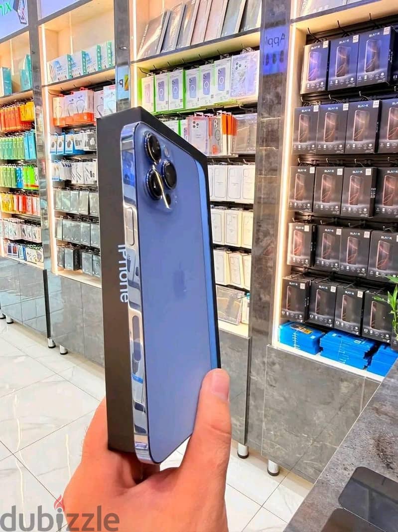 Apple - iPhone 13 3