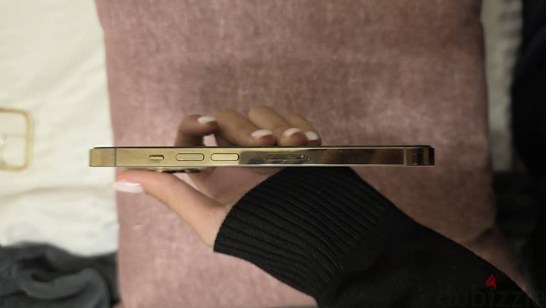 Apple - iPhone 13 Pro 4