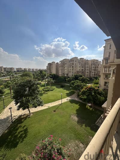 بمدينتي شقة للايجار (قانون) 211 متر(B3) بالمطبخ