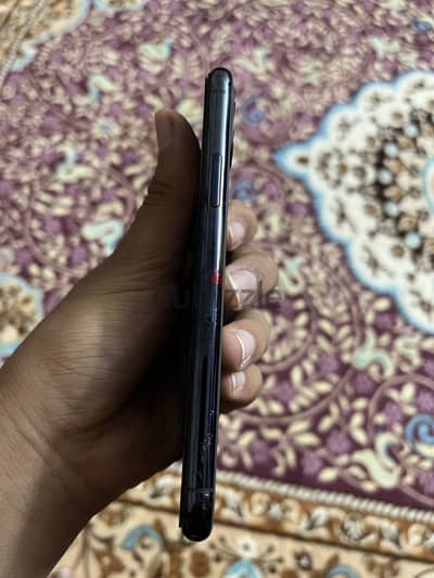 Apple - iPhone 11 Pro