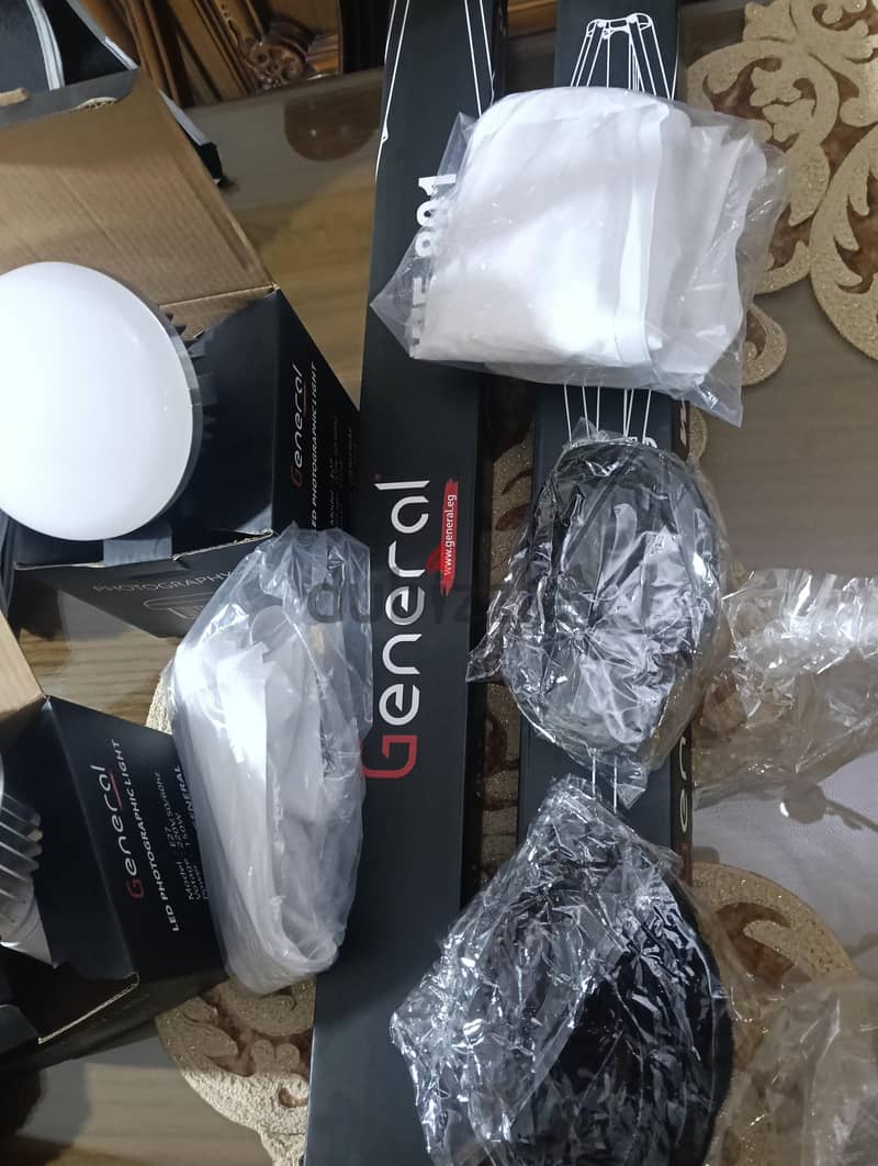 2 Soft Boxes 2