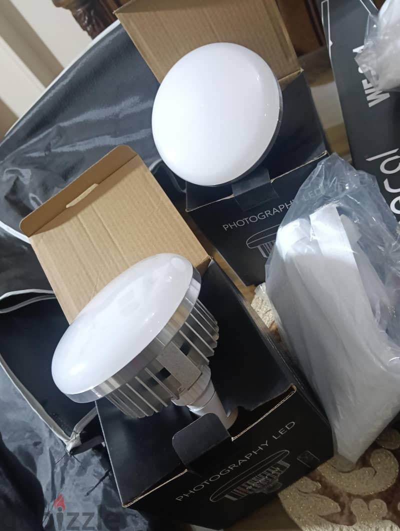 2 Soft Boxes 4