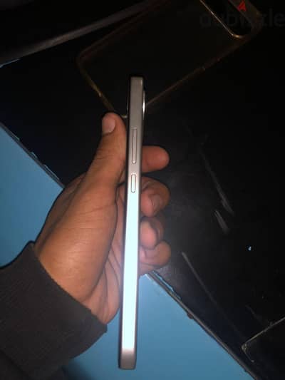 Realme 16