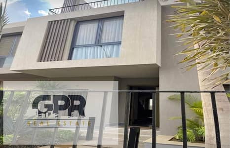 For sale: A spacious villa in a prime, highly distinctive location within SODIC East compound, situated in an upscale community with full services and