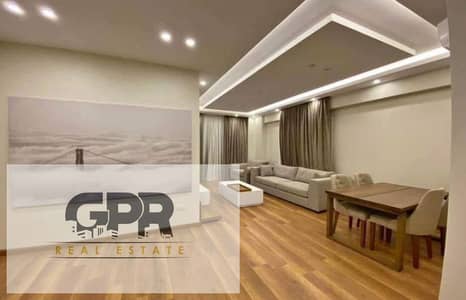 شقه فندقيه للبيع استلام فوري متشطبه بالتكيفات ڤيو مباشر ع السنترال بارك دقايق من الحي الحكومي ودار الاوبرا ب العاصمه الاداريه الجديده برايم لوكيشن ب