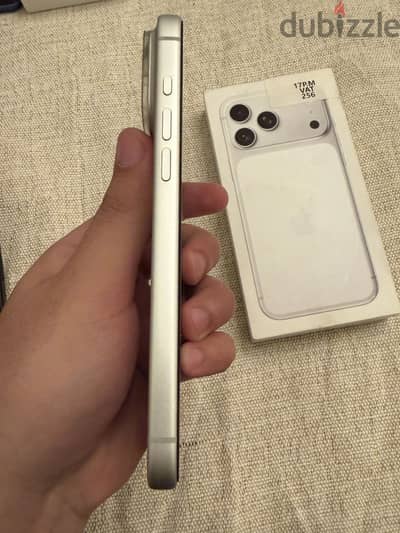Apple - iPhone 17 Pro Max