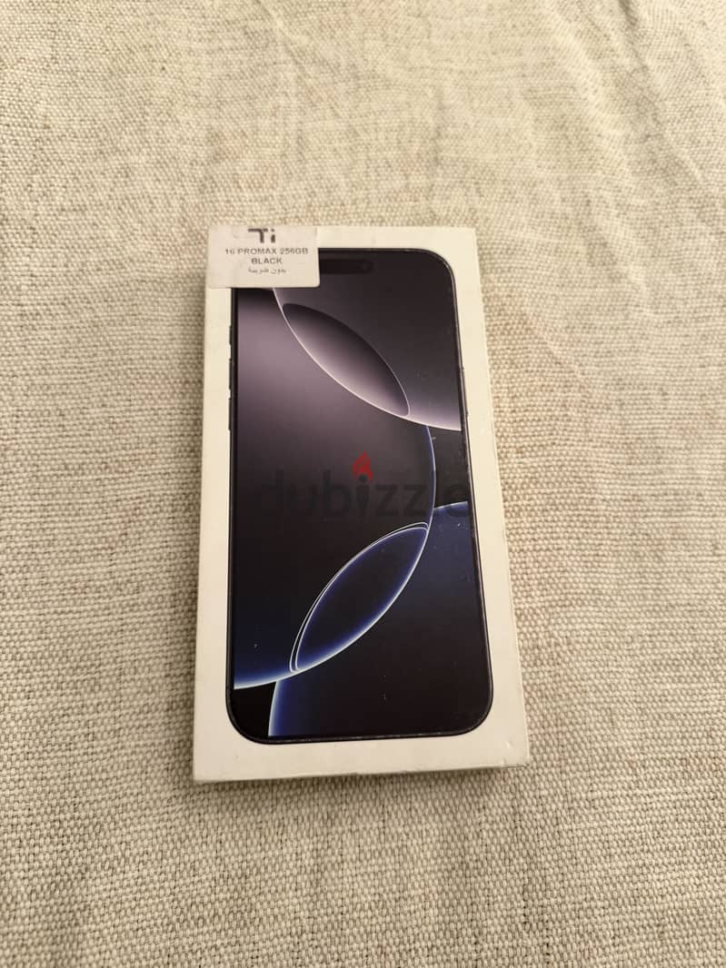 Apple - iPhone 16 Pro Max 4