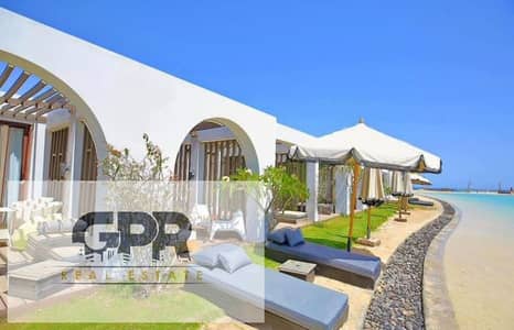 شاليه للبيع اوبن فيو علي البحر متشطب بالكامل بالتكيفات والمطبخ ب هاسيندا الساحل الشمالي Hacienda   دقايق من مراسي والمطار