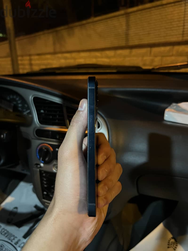 Apple - iPhone 13 2