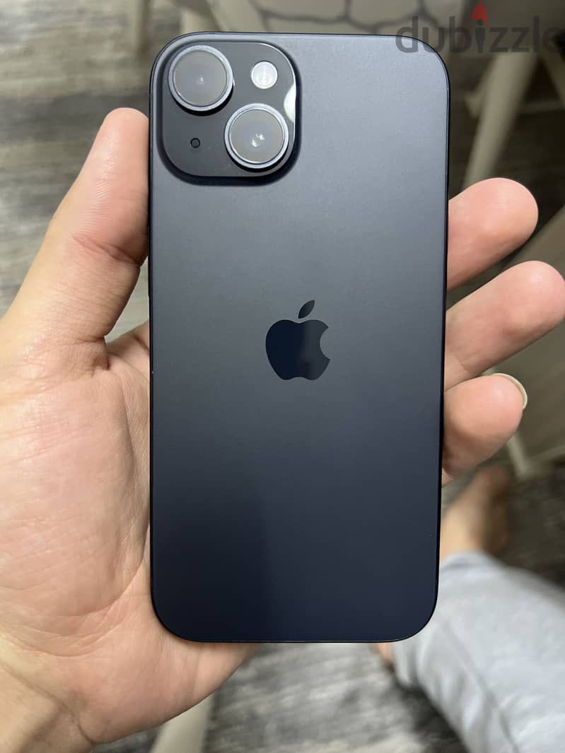 Apple - iPhone 15 1
