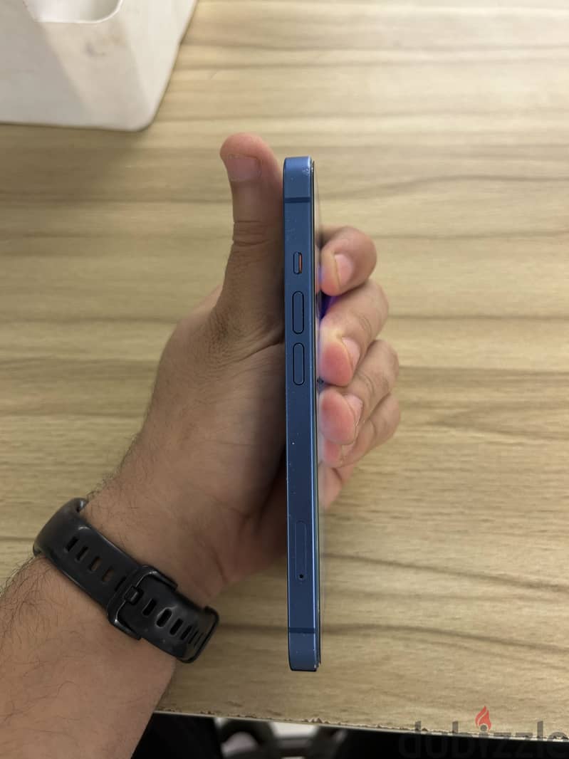Apple - iPhone 13 2