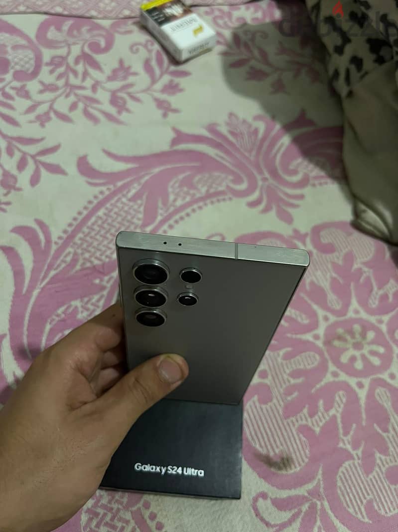 Samsung S24 Ultra 4