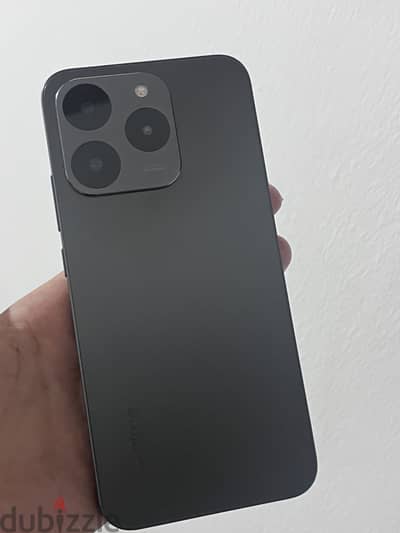 ريلمى  T15