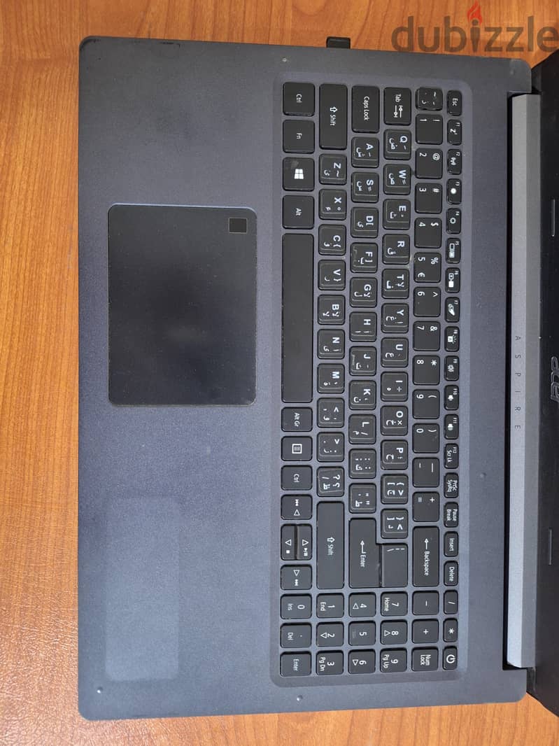 Acer aspire 5 8