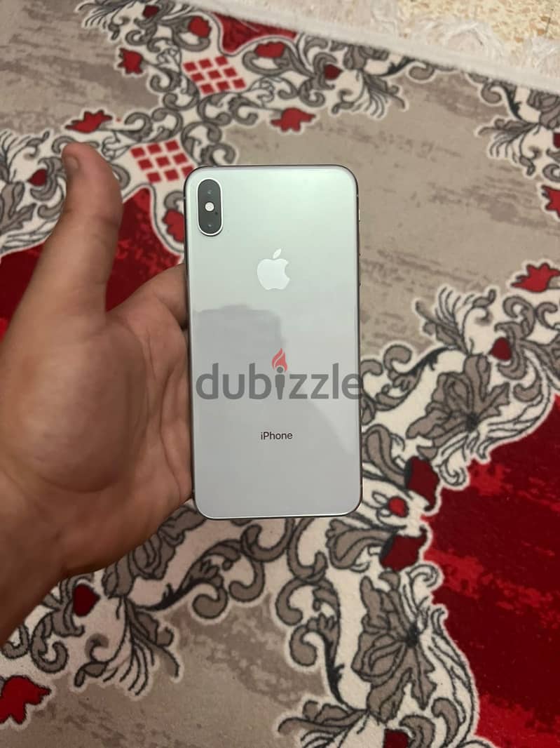 Apple - iPhone XS Max 3