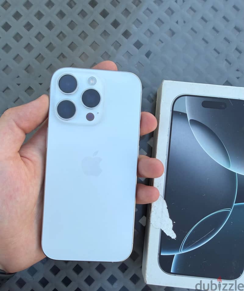 Apple - iPhone 16 Pro 1