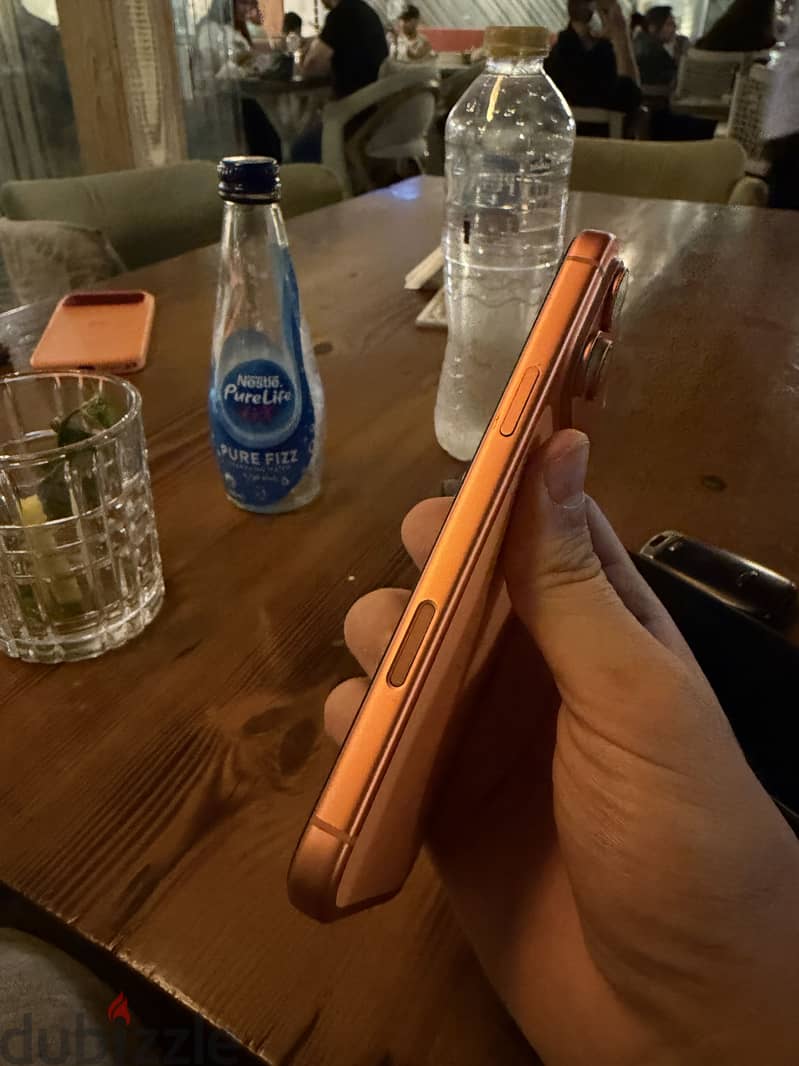 Apple - iPhone 17 Pro Max 2