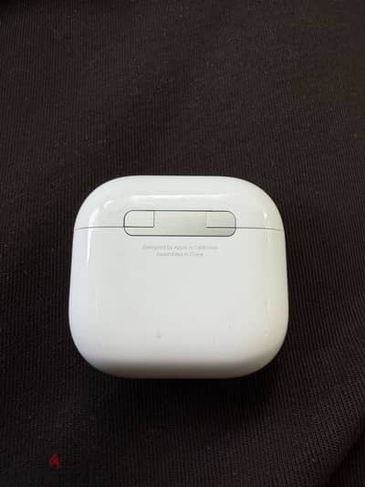 Apple AirPods 4