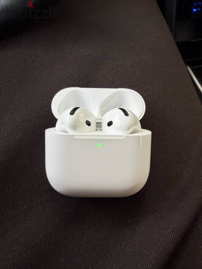 Apple AirPods 4 1