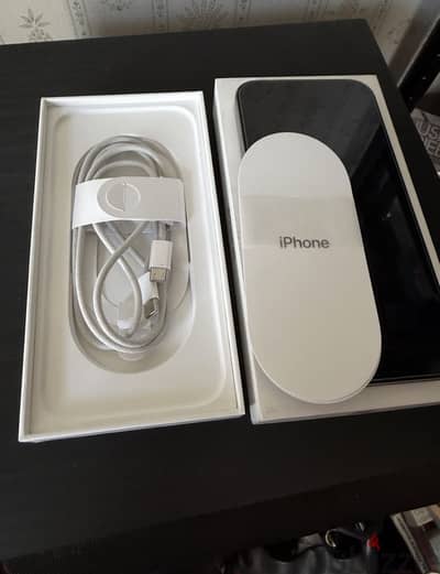 Apple - iPhone 16 Pro Max