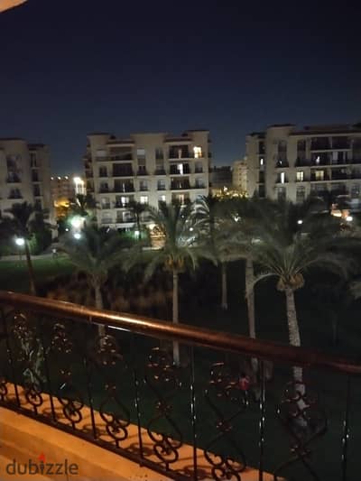 متاح شقه للبيع 300م رحاب 1