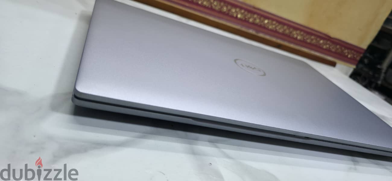 Dell Latitude 5520 Core i7-1185G7 - Ram 16 - Touch screen 1