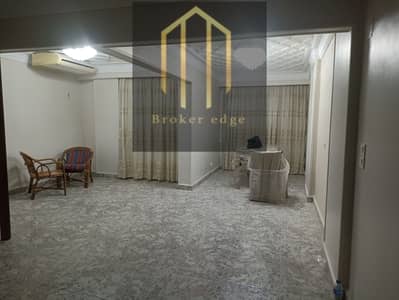 شقة للسكن للأسر مربعات الميرغنى والعروبة بالتكيفات والمطبخ