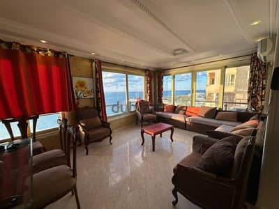 شقه فندقيه Sea view مكيفه و مجهزة بالكامل للايجار اليومي بالاسكندريه