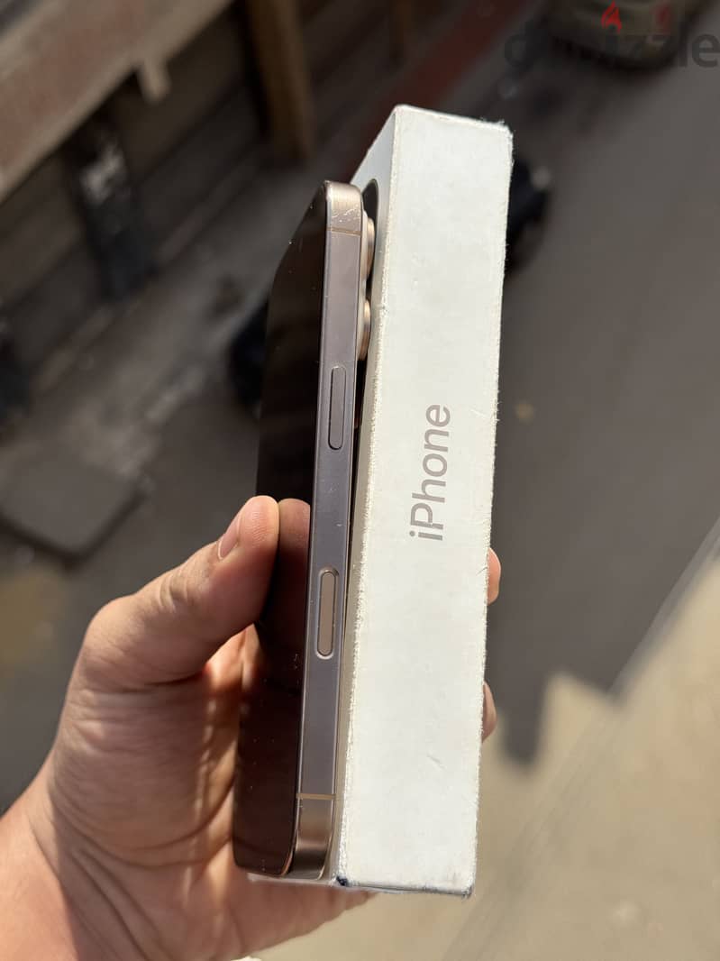 Apple - iPhone 16 Pro 1