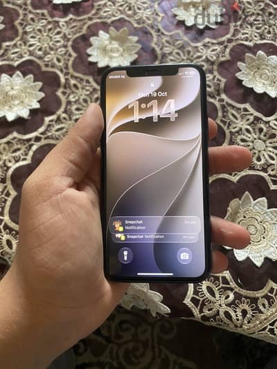 آبل - آيفون 11 برو