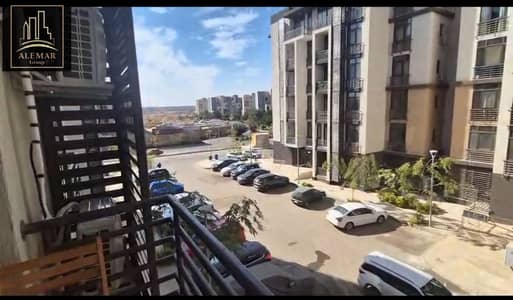 For sale in my city 77 m in b8 sale with furniture and devices