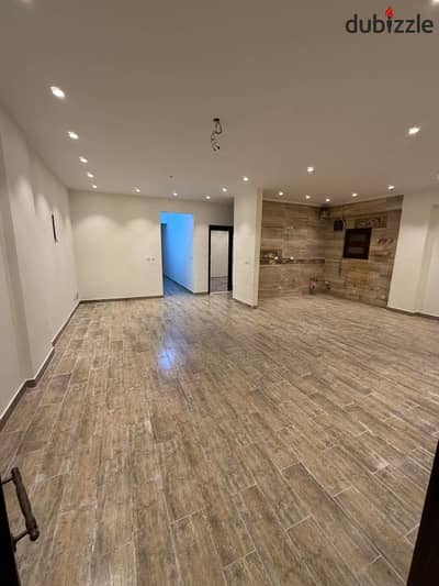 apartment for sale in new cairo in  Fifth Settlement, opposite Arabella Mall