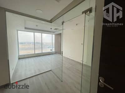 Office in a location more than distinctive for rent on Al-Reesi Road in New Cairo, super lux, stunning view