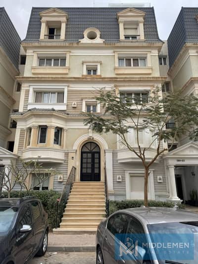 I Villa Corner with Roof 305m Directly on Majestic Lake under market price in Mountain View Hyde Park