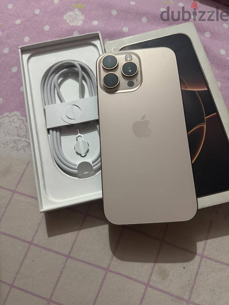 Apple - iPhone 16 Pro Max 6