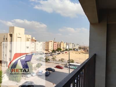 A complete five-story factory building—where each floor can function independently—located in the "1,000 Factories" zone in New Cairo's Fifth Settleme