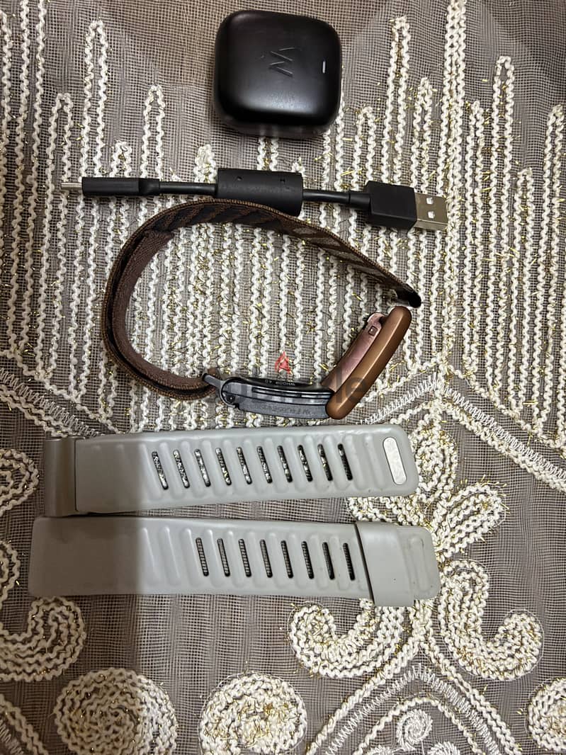 Whoop 4.0  device 3