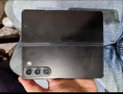 Samsung Z Fold 5