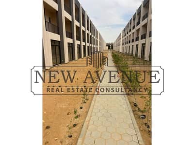 Ready to move Middle Townhouse for Sale in Montenapoleone Mostakbal City - Fully Finished Ready to move Middle Townhouse for Sale in Montenapoleone Mostakbal City - Fully Finished