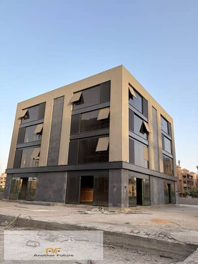 Office for sale at Space Mall, located directly on the 26th of July Corridor – Sheikh Zayed