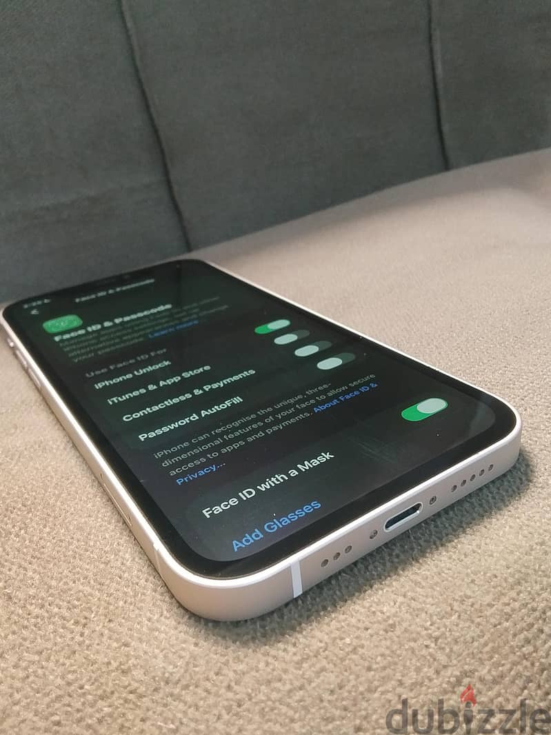 Apple - iPhone 12 11