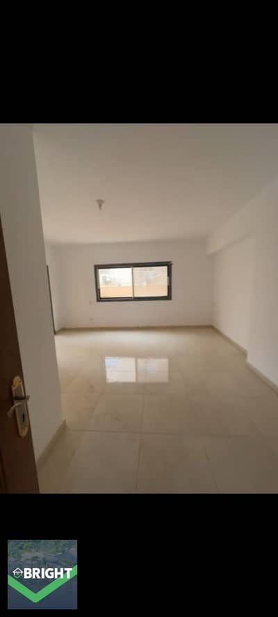 fully finished apartment for sale 200sqm ready to move in Elnargs 6 villas zone fifth settlement new cairo near south teseen street and AUC university