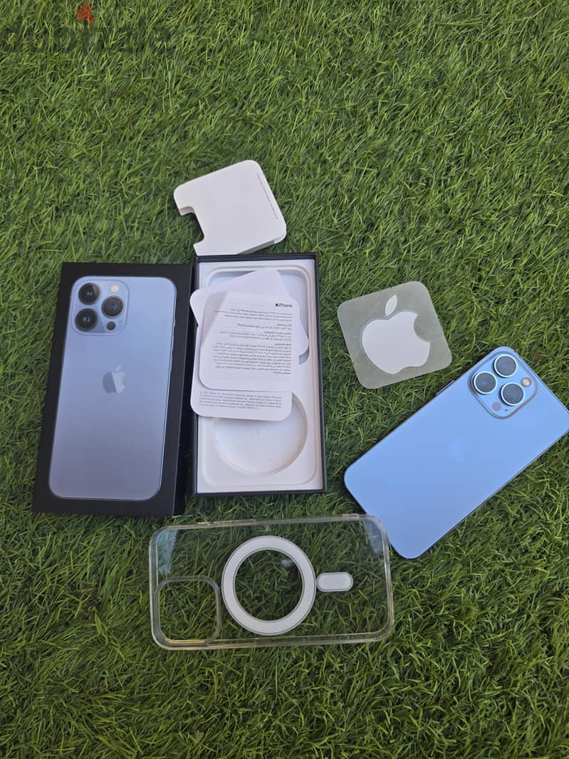Apple - iPhone 13 Pro 8