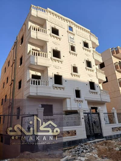 فرصه للاستثمار أو للسكن في الحي المتميز للبيع شقه دور تاني 155 متر تاني نمره من كمبوند الشرطة خطوات من مول مصر و داون تاون بدر و الجامعه الايطاليه