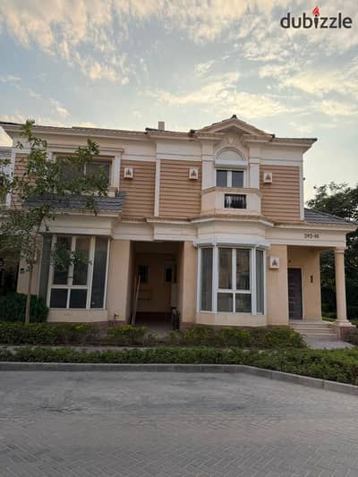 Townhouse for rent in Mountain View Hyde Park compound , New Cairo  - Kitchen and AC's