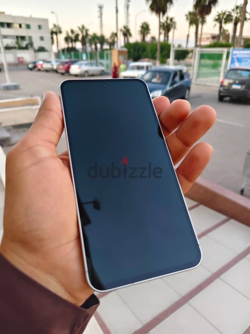 Samsung A56 1